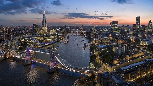 London_Skyline_(125508655)